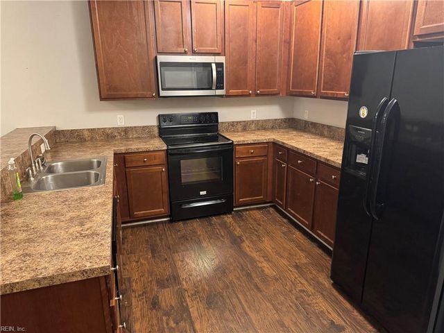 4308 Colindale Rd Apt 206, Chesapeake, VA 23321