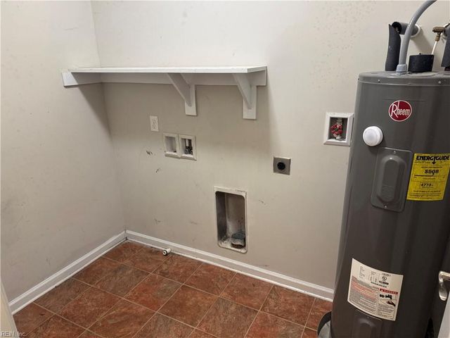 4308 Colindale Rd Apt 206, Chesapeake, VA 23321