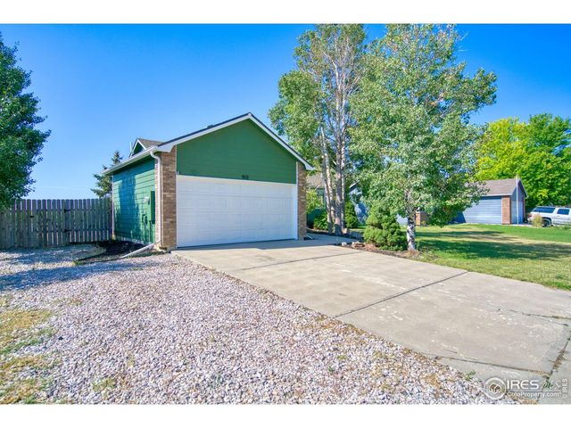 910 E 3rd St, Eaton, CO 80615