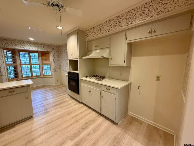 1017 Hansford Pl, Tyler, TX 75701