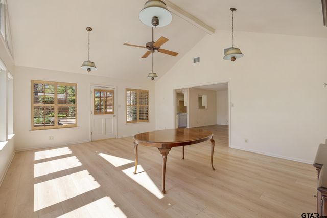 1017 Hansford Pl, Tyler, TX 75701