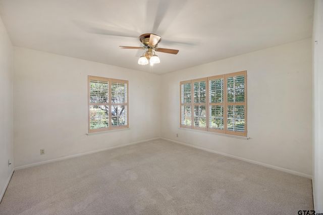 1017 Hansford Pl, Tyler, TX 75701