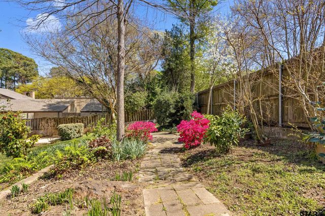 1017 Hansford Pl, Tyler, TX 75701