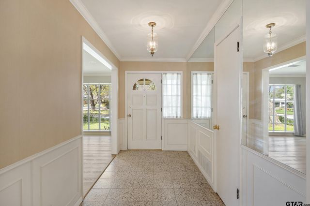 1017 Hansford Pl, Tyler, TX 75701