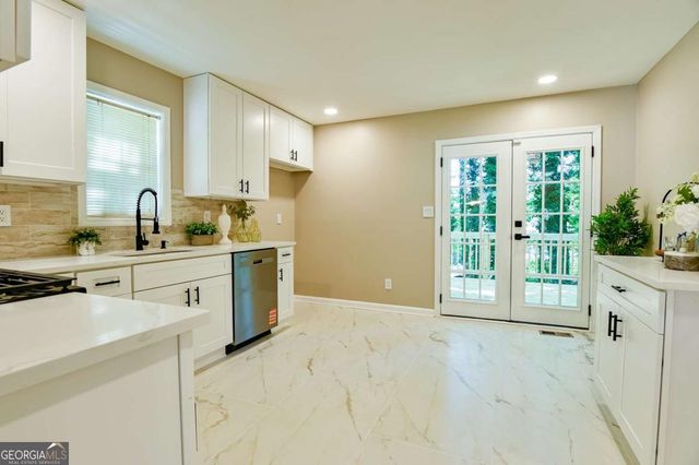 1116 Havel Drive SW, Marietta, GA 30008