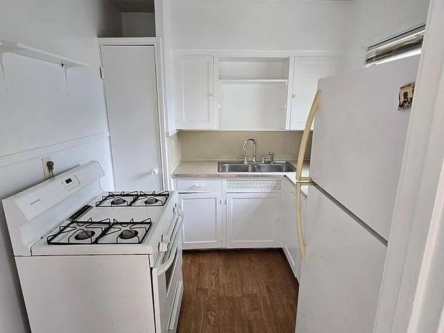 215 Park Street, Baytown, TX 77520