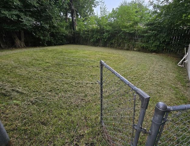 215 Park Street, Baytown, TX 77520