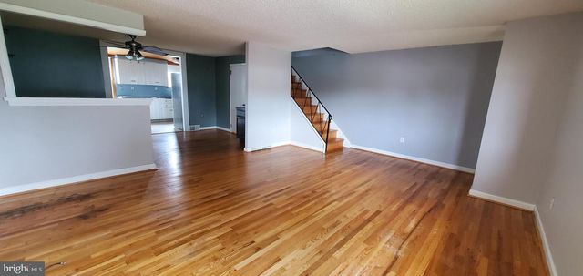 4401 DEERPATH LN, Philadelphia, PA 19154