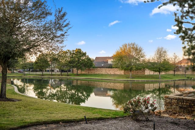 3903 Banks Landing Court, Fulshear, TX 77441