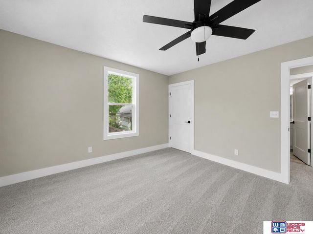 2711 Sumner Street, Lincoln, NE 68502