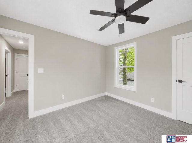 2711 Sumner Street, Lincoln, NE 68502