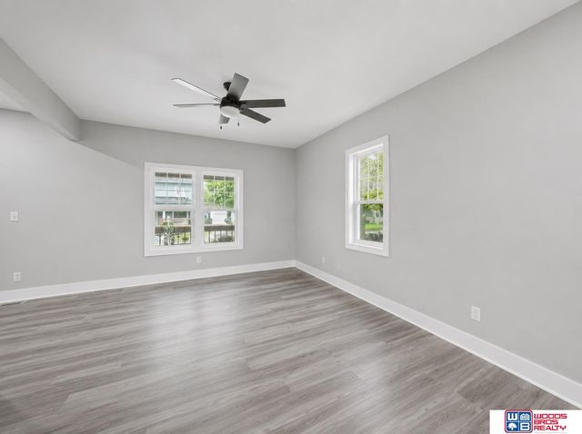 2711 Sumner Street, Lincoln, NE 68502