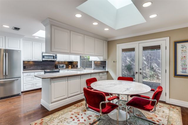 4309 Hartwood Circle, Fort Worth, TX 76109