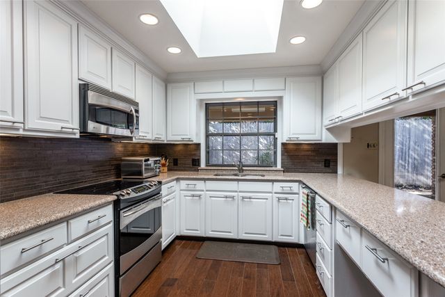 4309 Hartwood Circle, Fort Worth, TX 76109