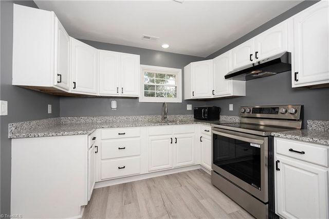 1529 Fitch Street, Winston-salem, NC 27107
