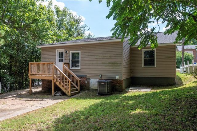 1529 Fitch Street, Winston-salem, NC 27107