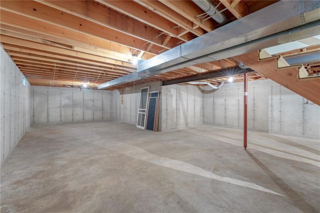 3618 Tamarack Lane, Eau Claire, WI 54701