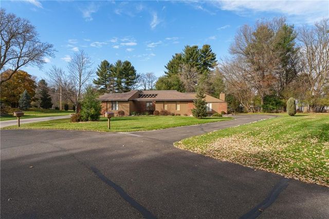 3618 Tamarack Lane, Eau Claire, WI 54701