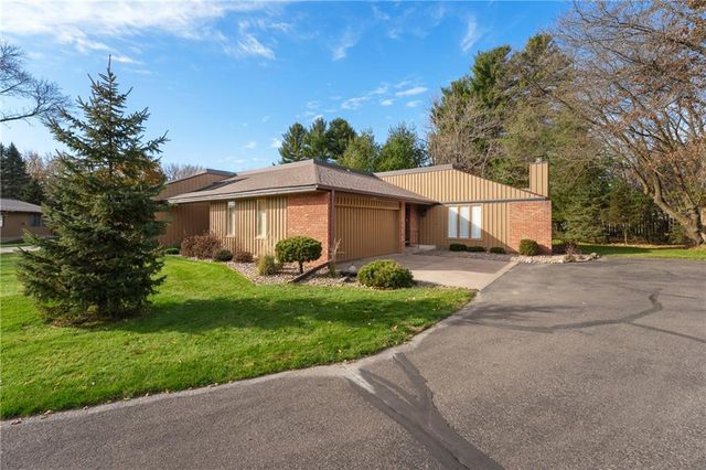 3618 Tamarack Lane, Eau Claire, WI 54701