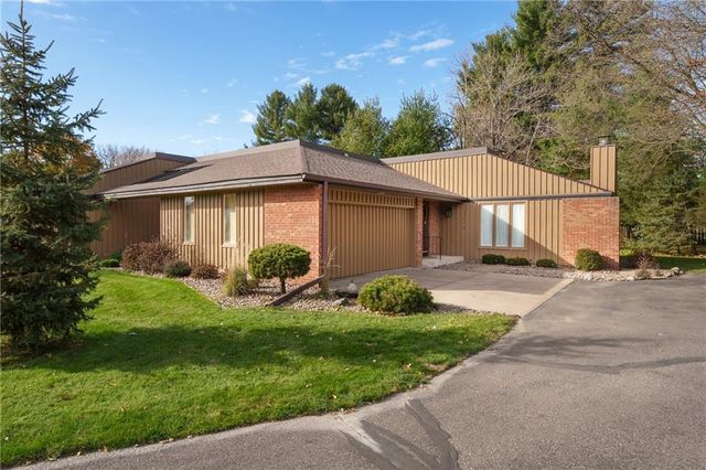 3618 Tamarack Lane, Eau Claire, WI 54701