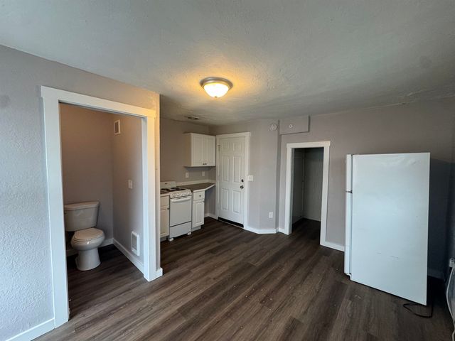 5012 N Regal St, Spokane, WA 99202