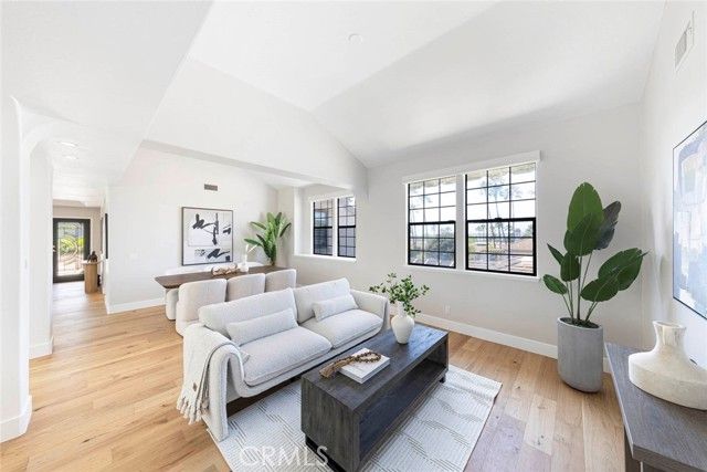 90 Ocean vista, Newport Beach, CA 92660