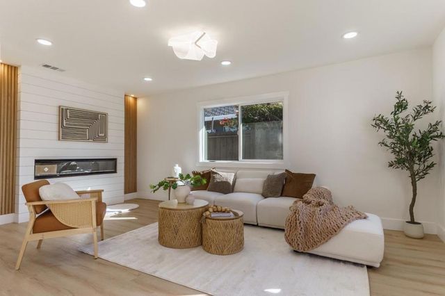 2748 Aida Avenue, San Jose, CA 95122