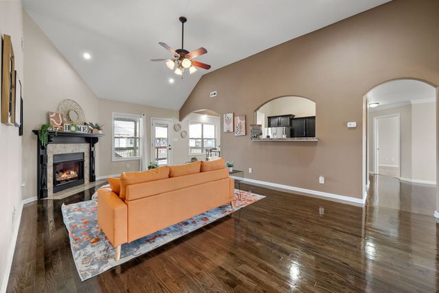 1251 Snowball Ln, Clarksville, TN 37042
