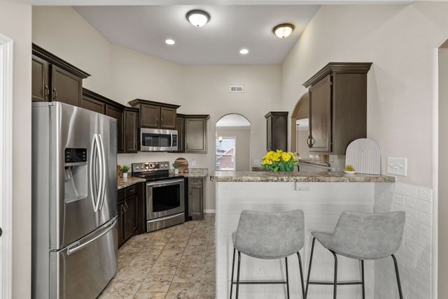 1251 Snowball Ln, Clarksville, TN 37042
