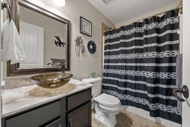 1251 Snowball Ln, Clarksville, TN 37042