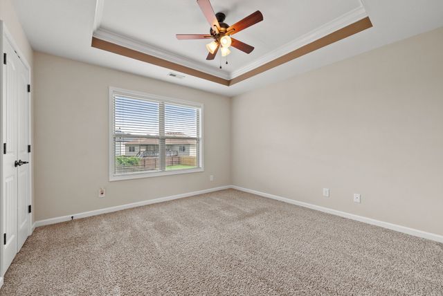 1251 Snowball Ln, Clarksville, TN 37042