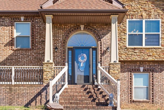 1251 Snowball Ln, Clarksville, TN 37042
