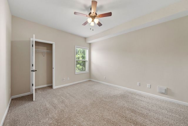 1251 Snowball Ln, Clarksville, TN 37042