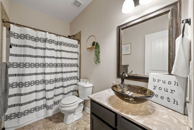 1251 Snowball Ln, Clarksville, TN 37042