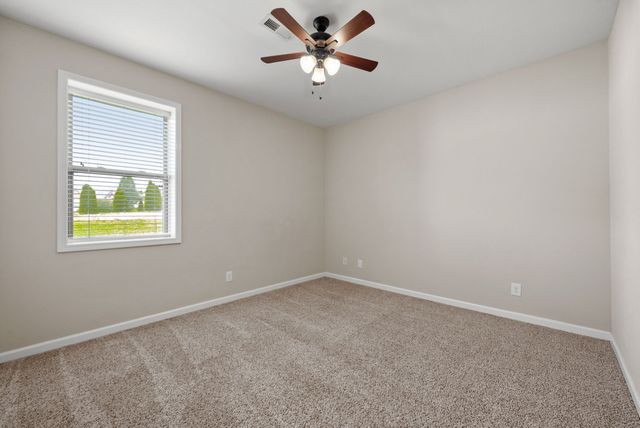 1251 Snowball Ln, Clarksville, TN 37042