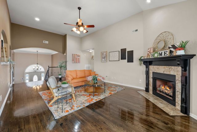 1251 Snowball Ln, Clarksville, TN 37042