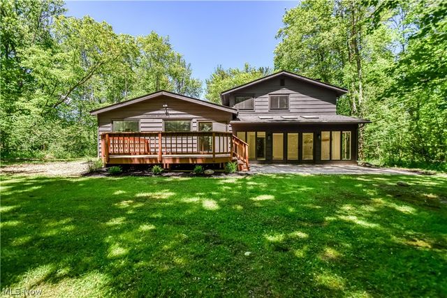 19121 Brewster Road, Aurora, OH 44202