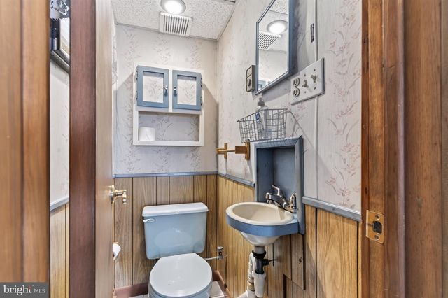 408 E PATTERSON ST, Lansford, PA 18232