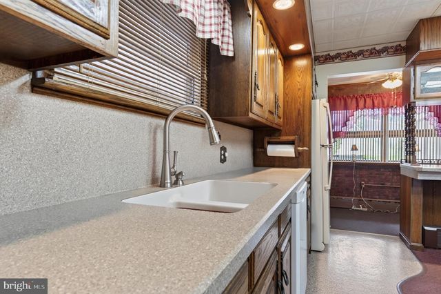 408 E PATTERSON ST, Lansford, PA 18232