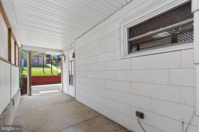 408 E PATTERSON ST, Lansford, PA 18232