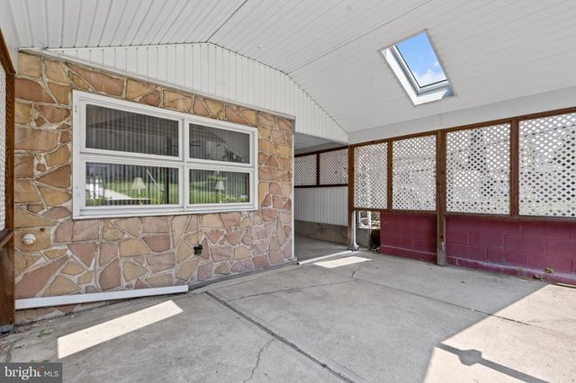 408 E PATTERSON ST, Lansford, PA 18232