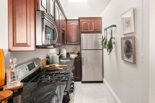 413 Beacon Street 5, Boston, MA 02115