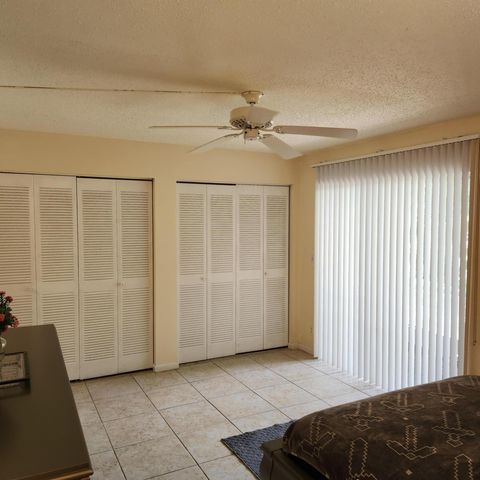 219 Coventry J, West Palm Beach, FL 33417