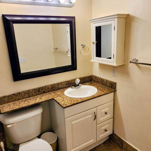 219 Coventry J, West Palm Beach, FL 33417