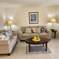 219 Coventry J, West Palm Beach, FL 33417