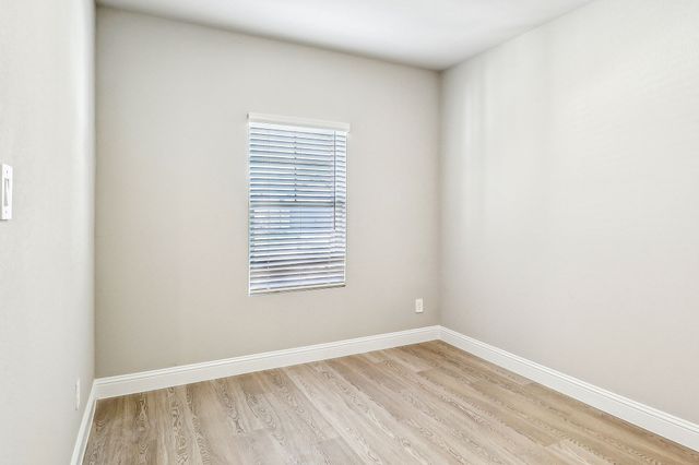 6636 Creek Edge Circle, Fort Worth, TX 76036