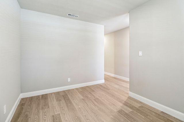 6636 Creek Edge Circle, Fort Worth, TX 76036