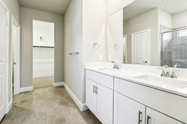 6636 Creek Edge Circle, Fort Worth, TX 76036