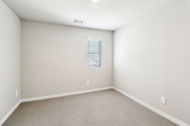 6636 Creek Edge Circle, Fort Worth, TX 76036