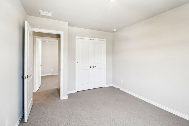 6636 Creek Edge Circle, Fort Worth, TX 76036